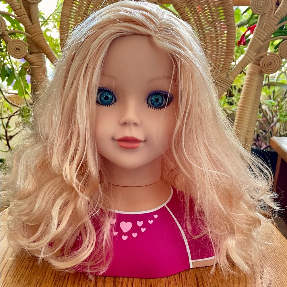 Blonde Hair Styling Doll Head with Life-like Blue Eyes.